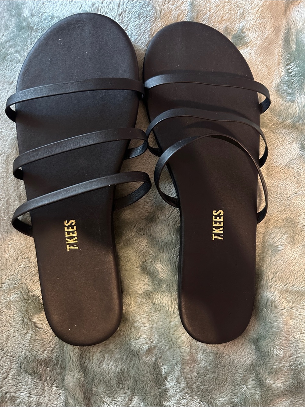 TKEES Women's Black Triple-Strap Slide Sandals